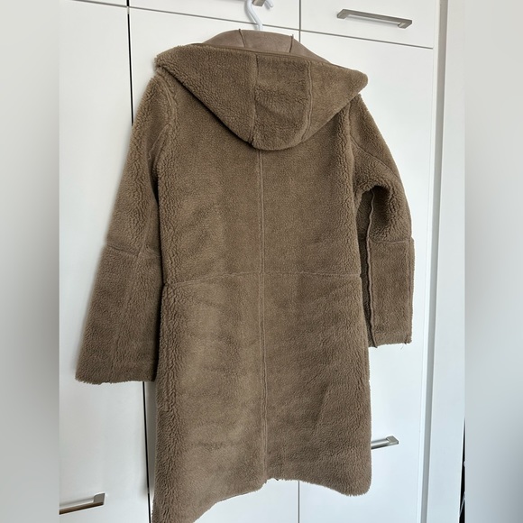Zara reversible faux shearling leather suede coat - Picture 6 of 7